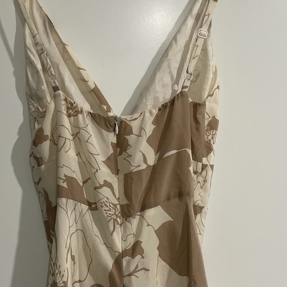 MARCS Dress - Picture 3 of 4